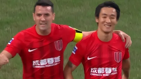 国脚伤病情况引关注，森保一表示遗憾：国足阵容深度有保障