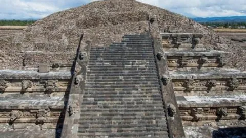 《阿莫林揭秘：节礼日大战意义深远，全队一心只为胜利狂潮！》