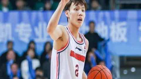 塞梅多精准传中，拉尔森巧妙抢射建功